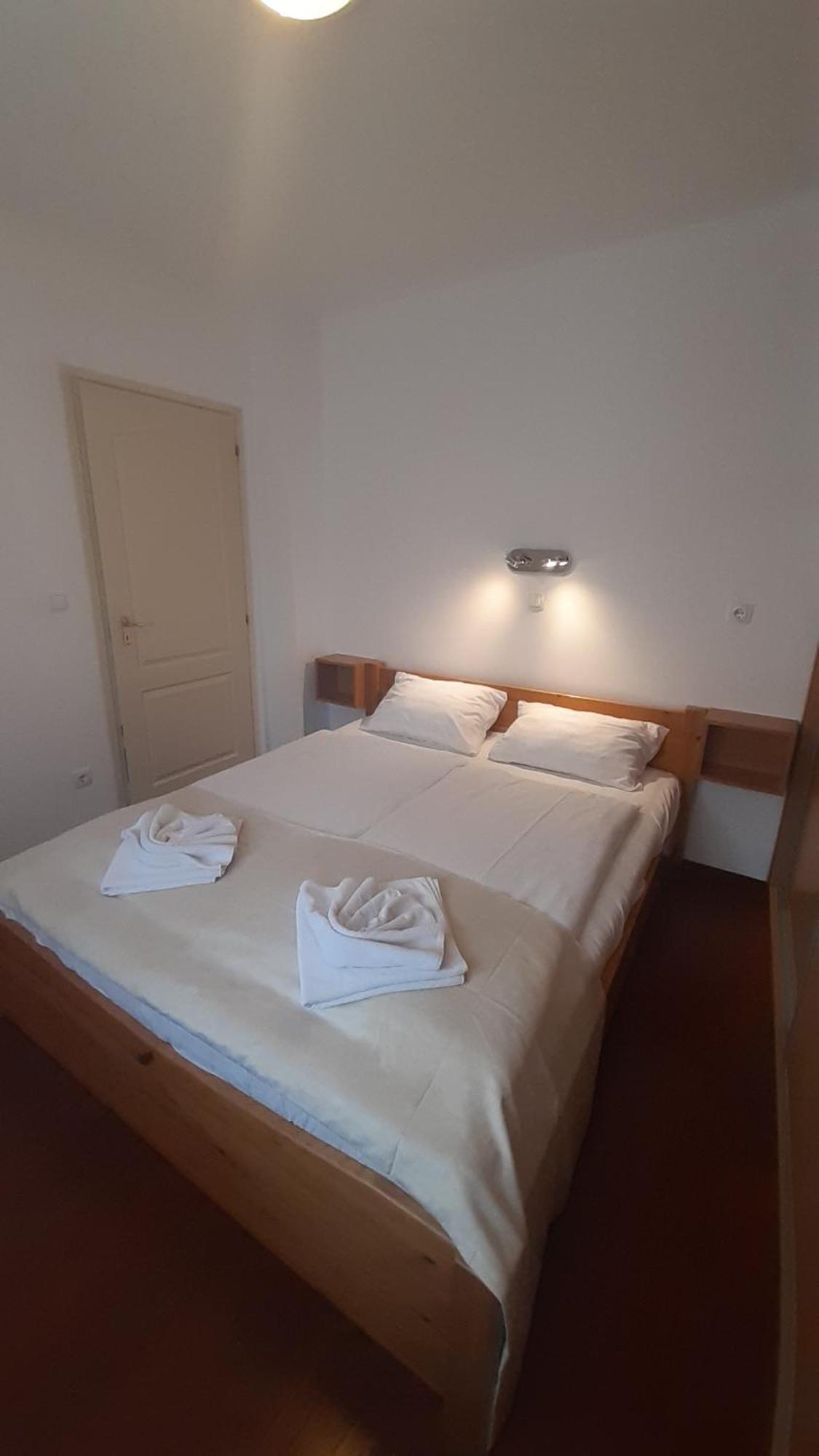 Mary Apartmanház Hévíz Esterno foto