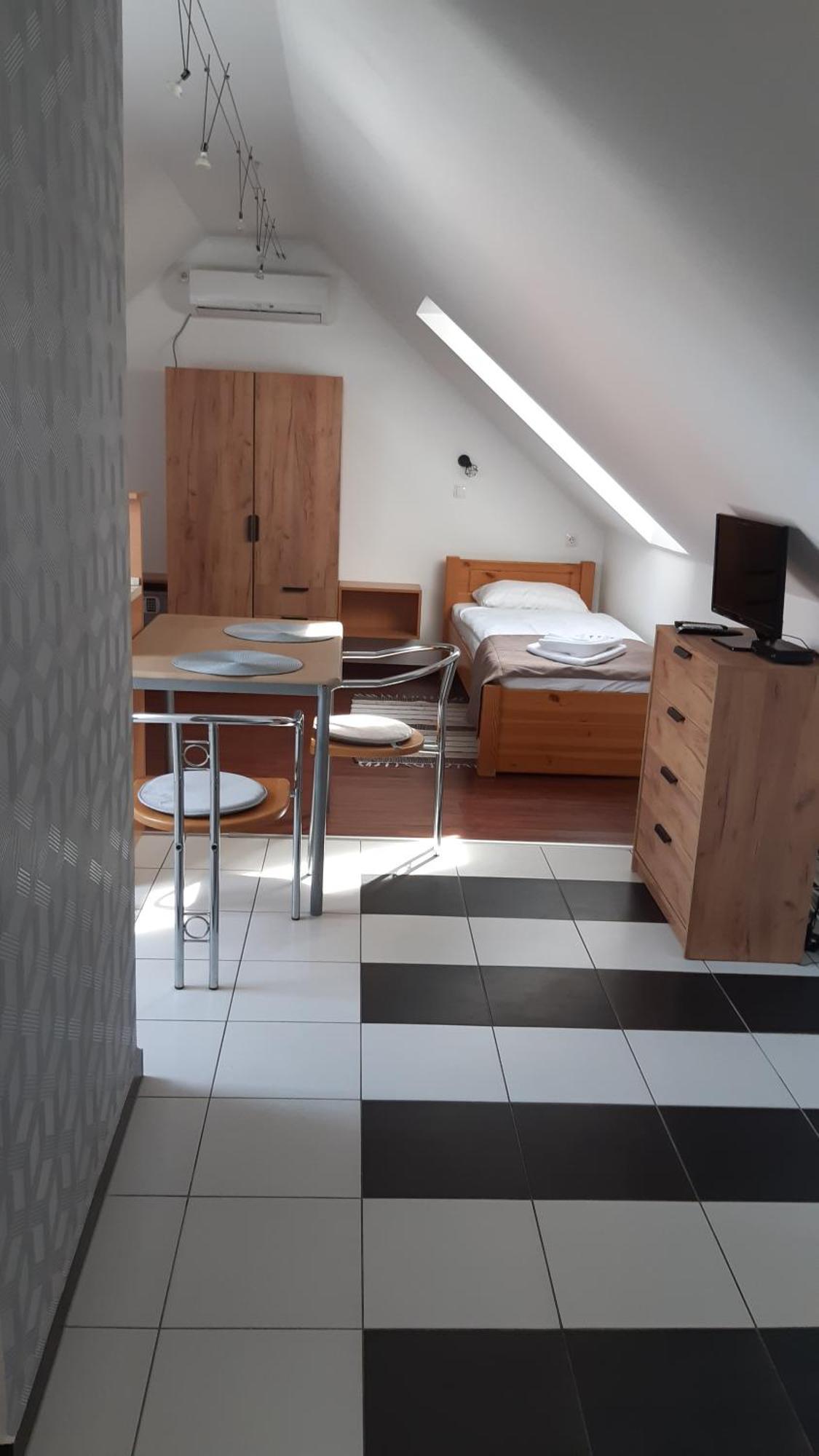 Mary Apartmanház Hévíz Esterno foto