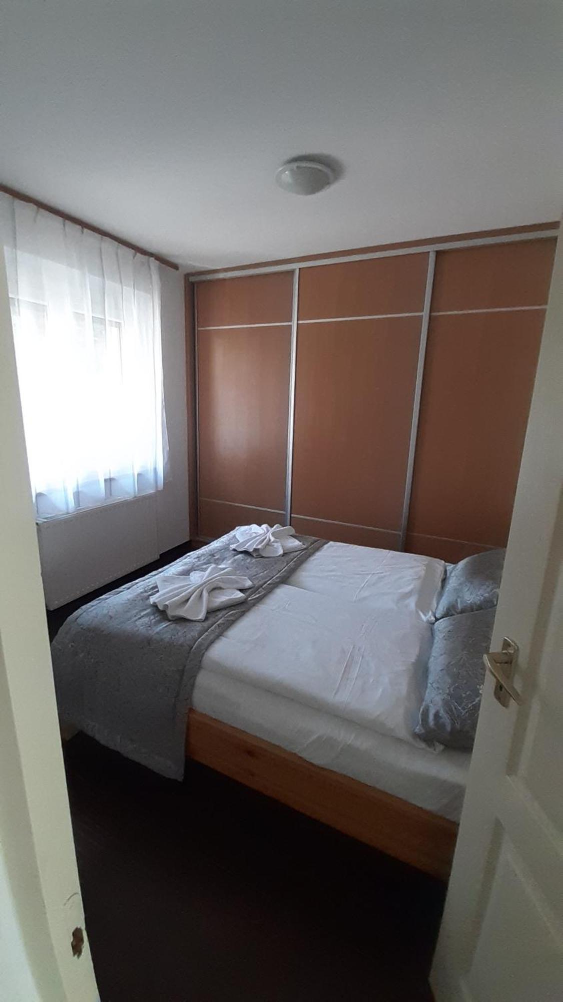 Mary Apartmanház Hévíz Esterno foto