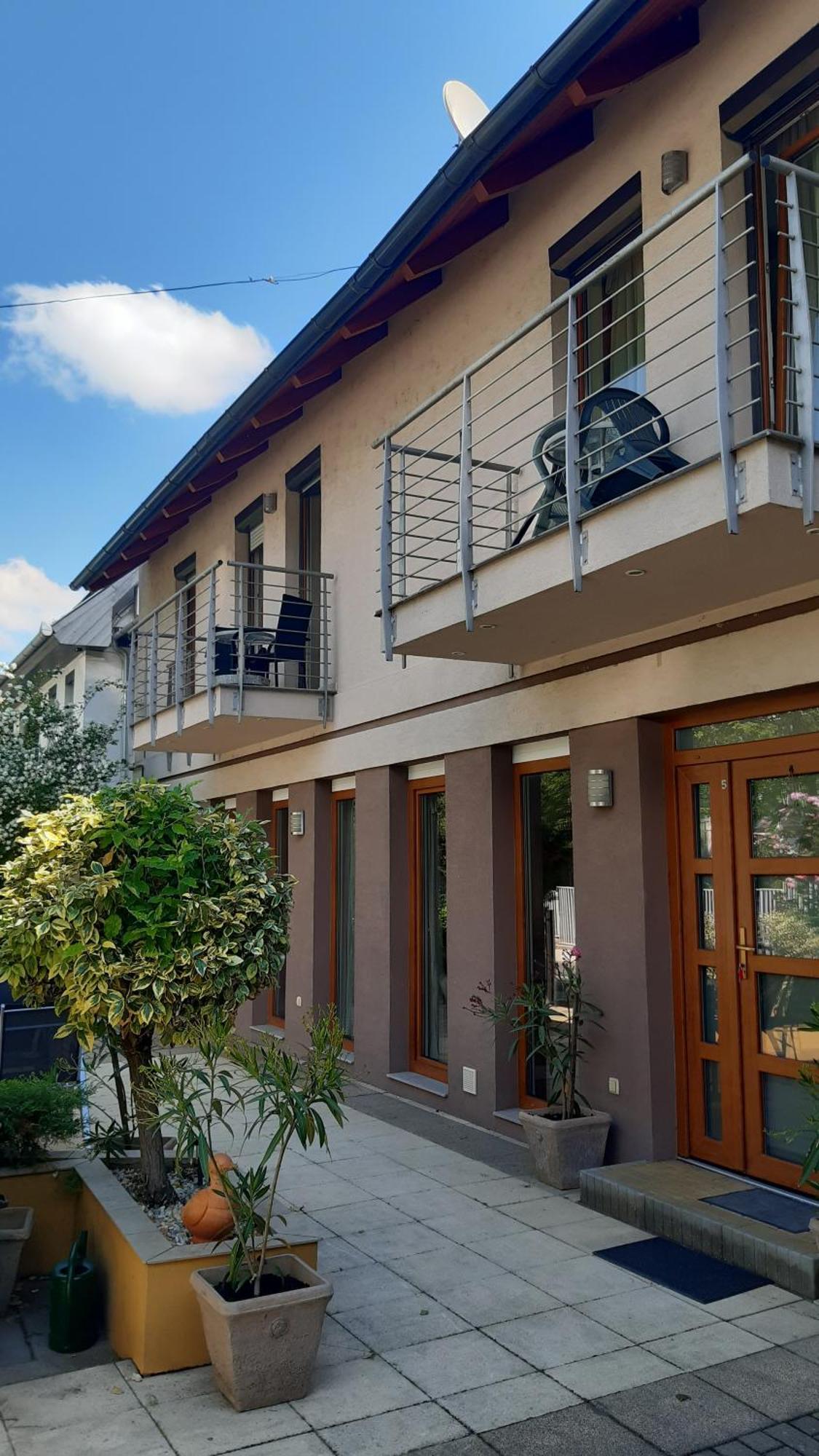 Mary Apartmanház Hévíz Esterno foto