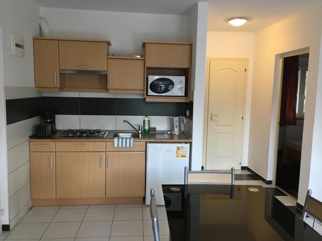 Mary Apartmanház Hévíz Esterno foto